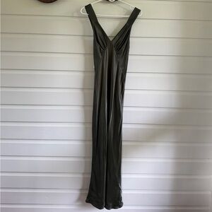 business casual long dresses Raelyn Black and White Maxi Dress Size:16.5